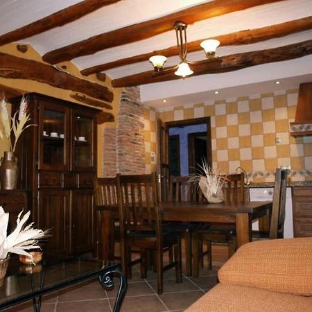 Apartamentos Turisticos La Fuensanta Cella Δωμάτιο φωτογραφία